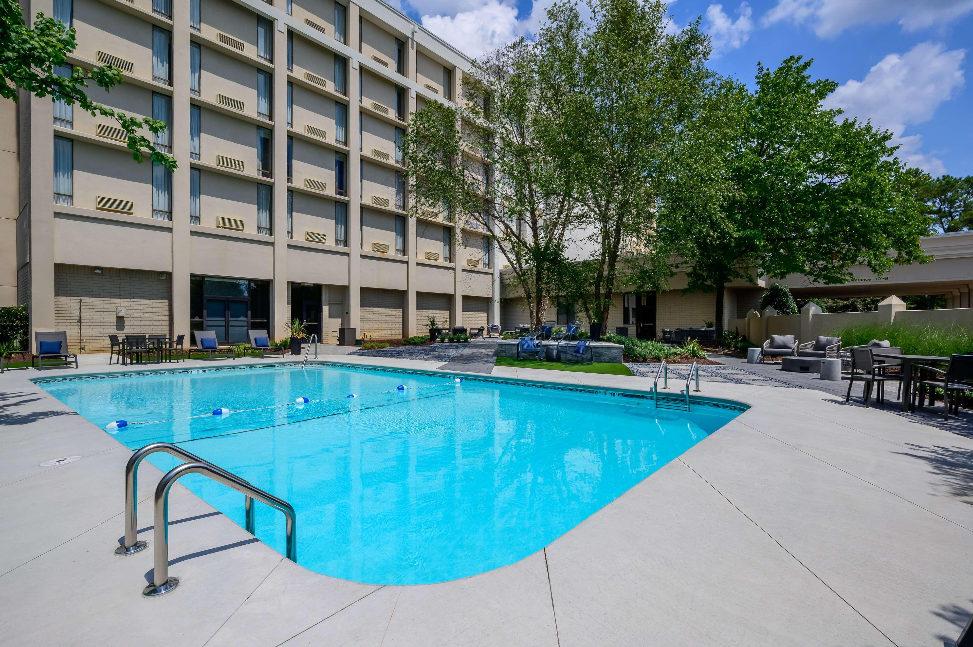 Hotel Doubletree By Hilton Raleigh Midtown, Nc Exterior foto