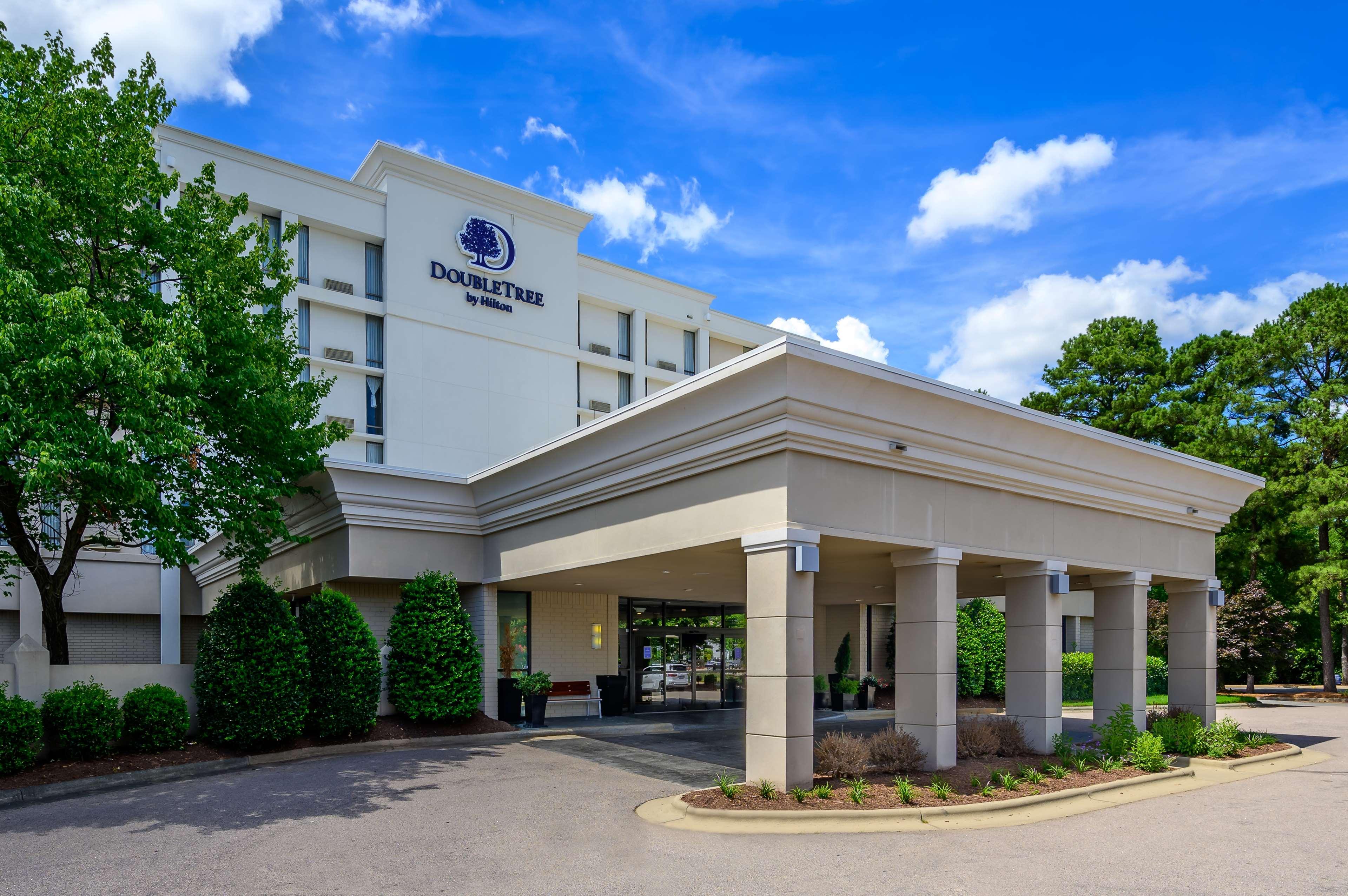 Hotel Doubletree By Hilton Raleigh Midtown, Nc Exterior foto